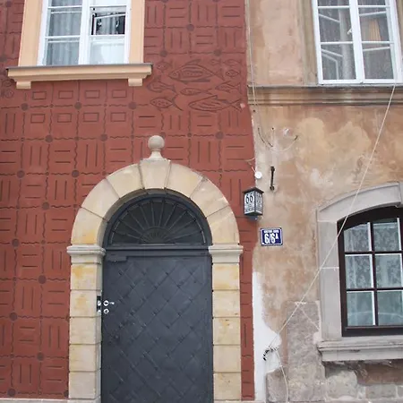 Crystal Old Town Apartman